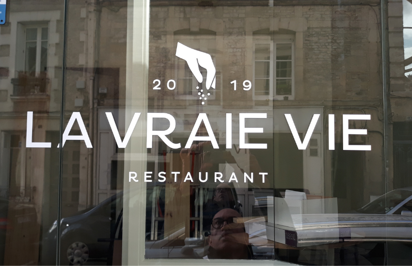 Image d'un lettrage adhésif