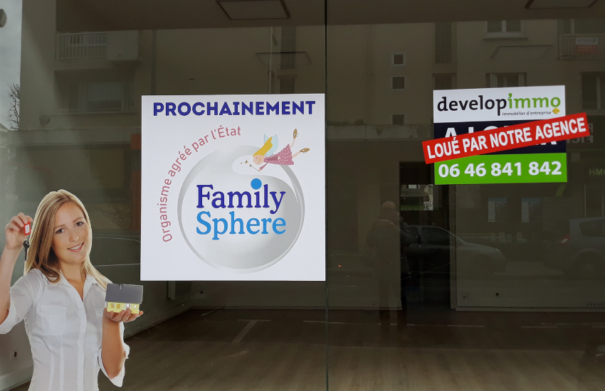 Image d'un stickers vitrine