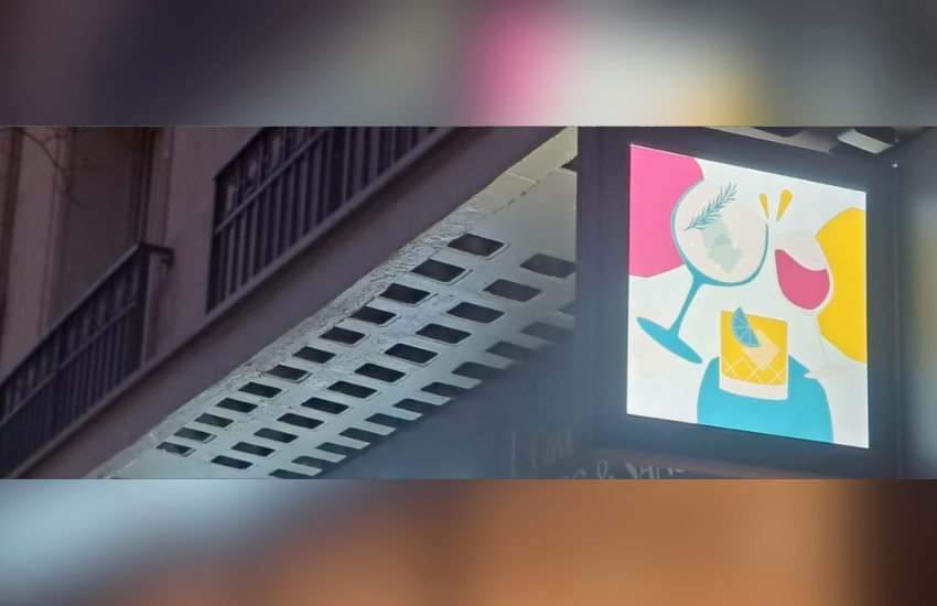 Image d'une enseigne drapeau